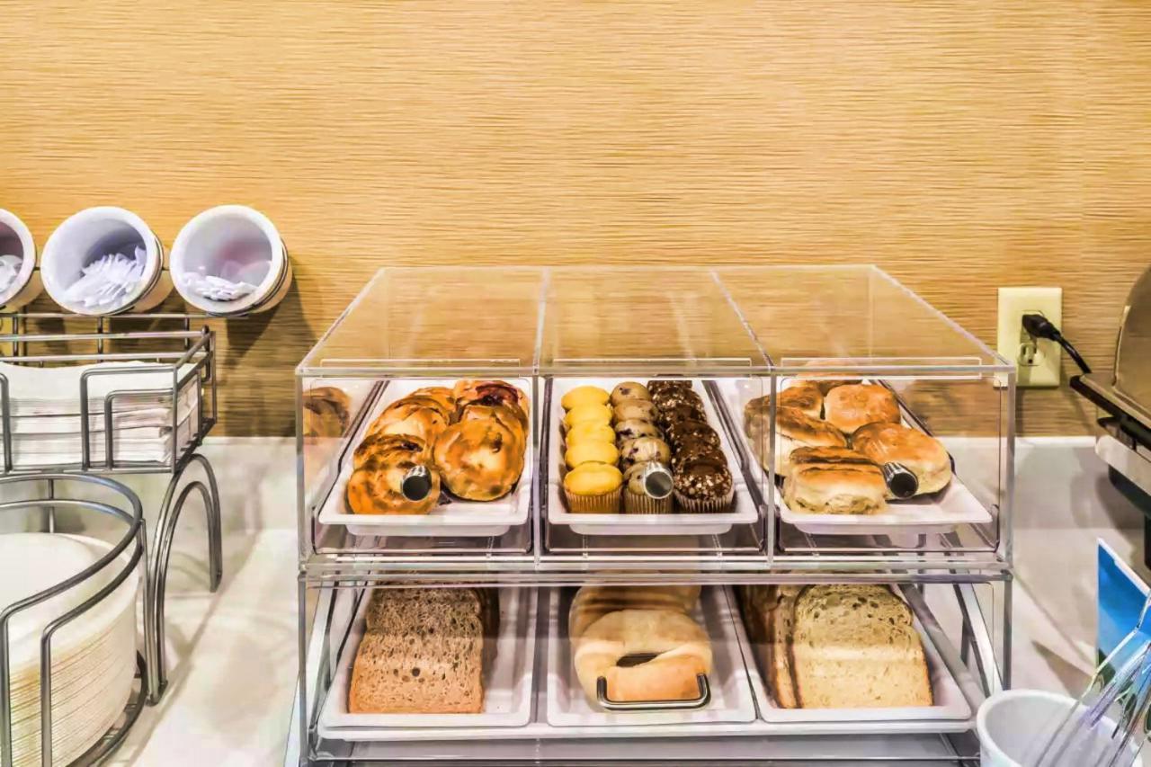 Comfort Suites Houston I45 North Aldine Ngoại thất bức ảnh
